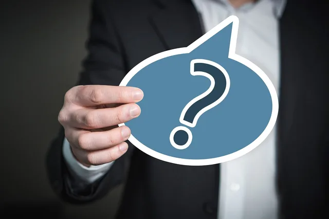 question, question mark, balloon, kaufmann, businessman, man, icon, symbol, hand, keep, presentation, present, men's suit, question, question, question, question, question, question mark, question mark. Structuring an educational advertorial around a buying question